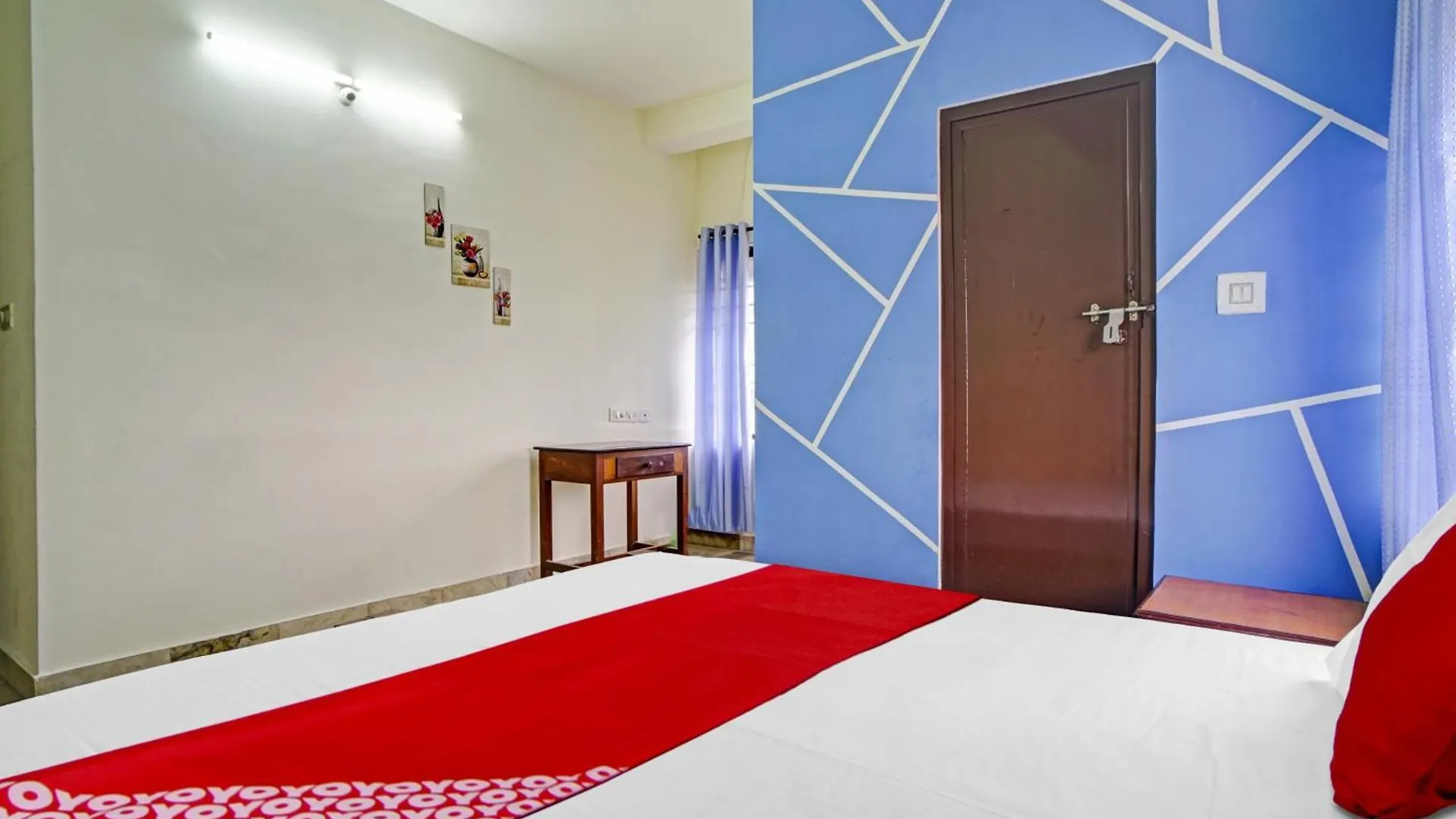 Hotel O Highway Inn Kochi 3*,